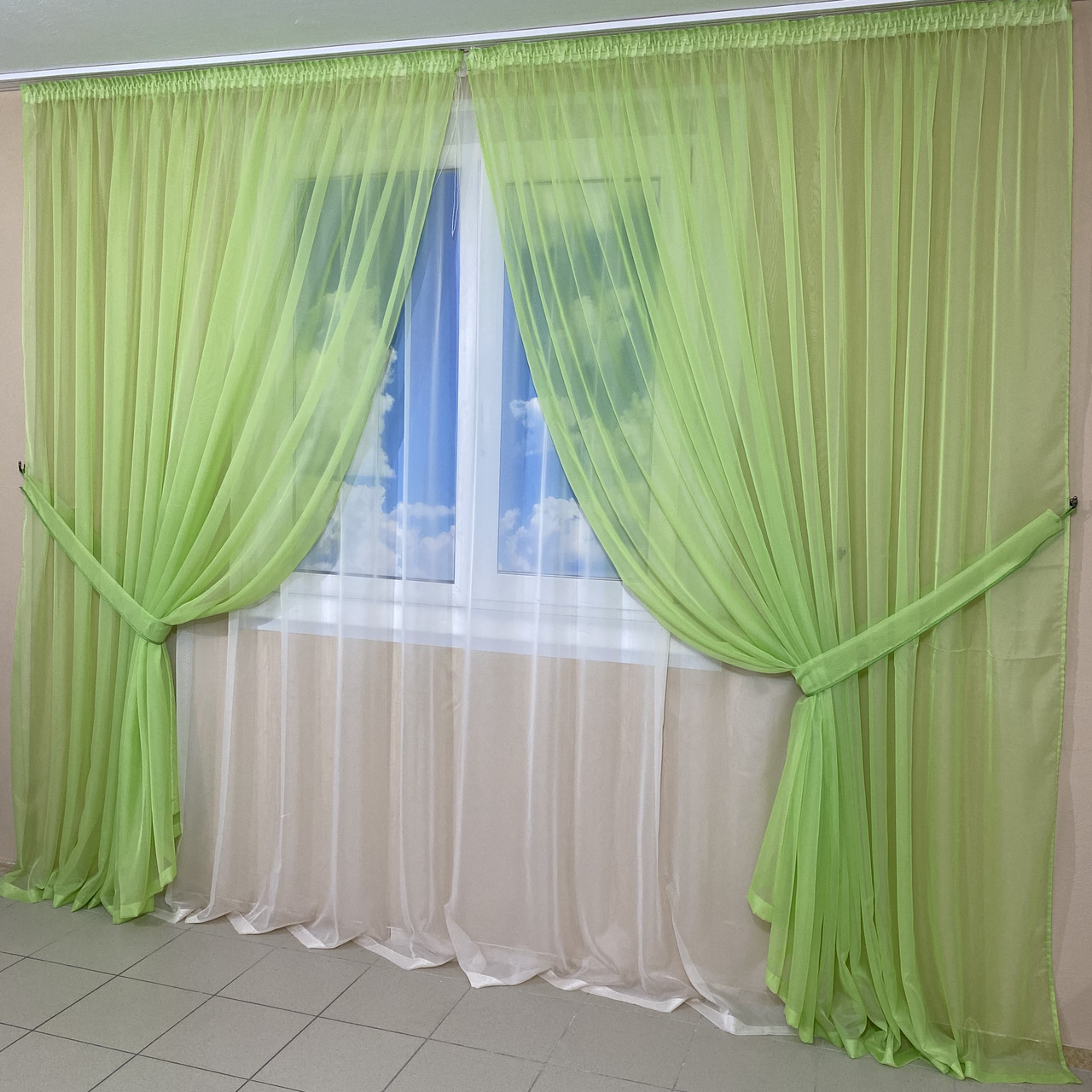 Комплект шифонових тюлів №424 3шт. 3*2,70 м і підхоплення Салатовий з молочним