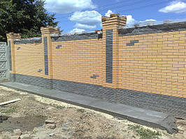 Як побудувати паркан з цегли красиво