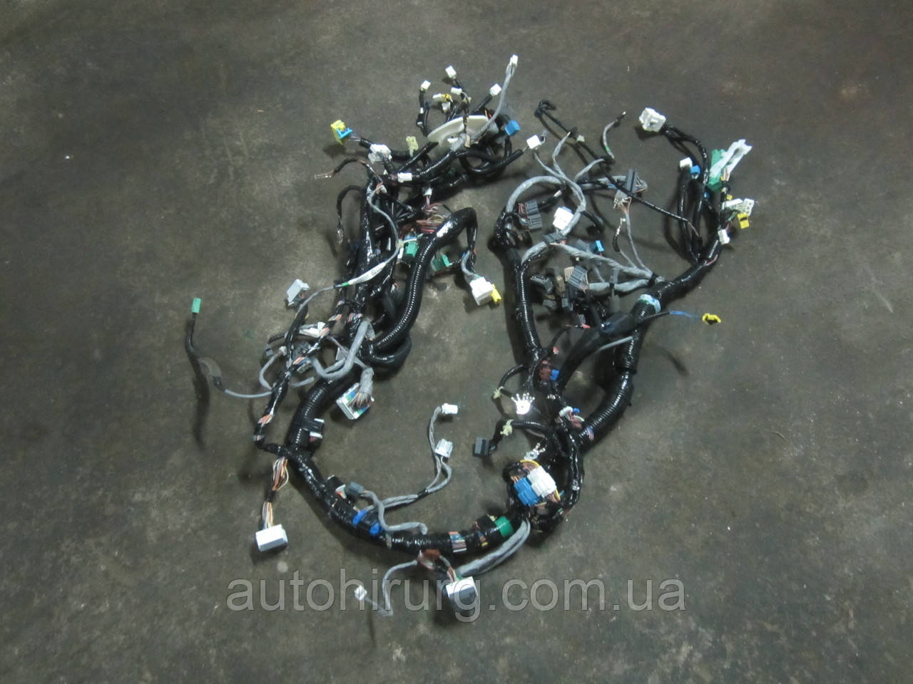 Кабель салону Acura MDX 2014-2018 YD3 (77961-TZ5-7D02-A / 32112-TZ5-A000 / 32117-TZ5-A312-A)