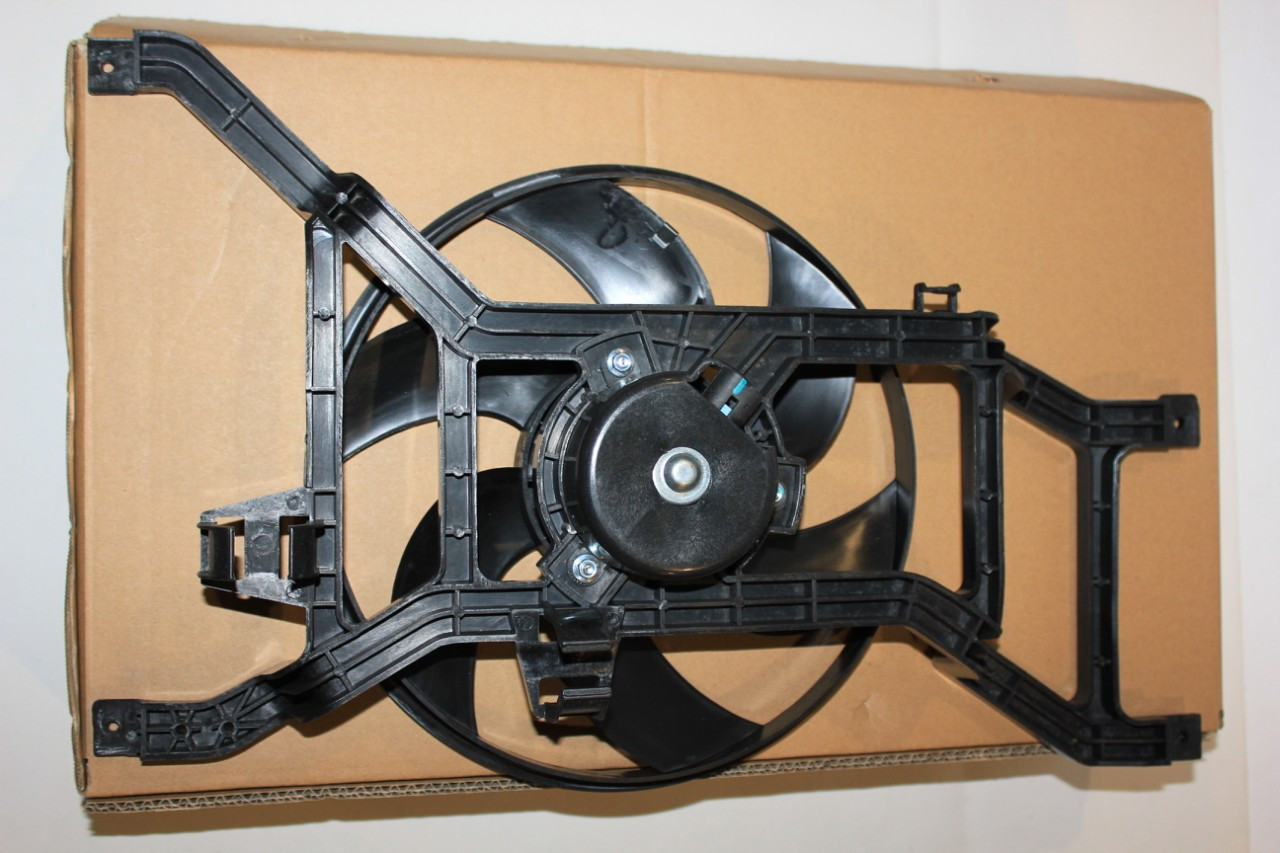 Вентилятор охолодження Логан 1,4-1,6, Largus без конд з 2008 р grog Корея, фото 1