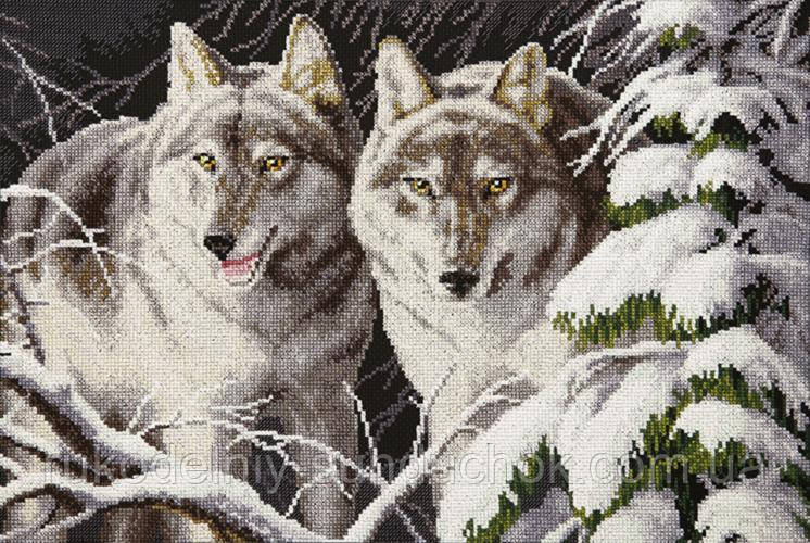 Набор для вышивки крестиком Чарівна Мить М-367 "Волки в зимнем лунном свете" - фото 1 - id-p1247833160