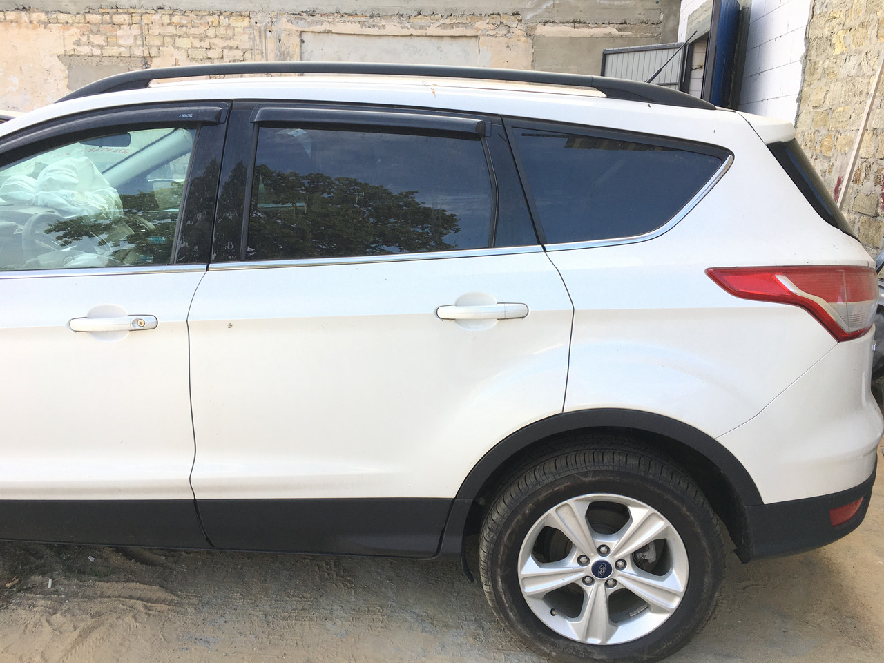 Чверть задня ліва Ford Escape USA 2013-2016