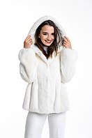 Біла норкова шуба