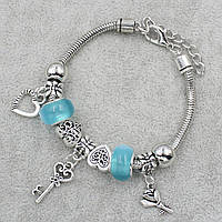 Pandora браслет серебристого цвета ключик с бирюзовыми шармами 9 штук длина браслета 22 см ширина 3 мм