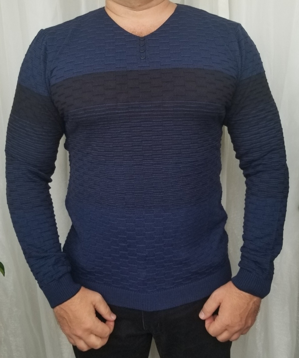 Мужской свитер тонкий синий цвет. Размер M L XL. Хорошего качества. - фото 1 - id-p490028867