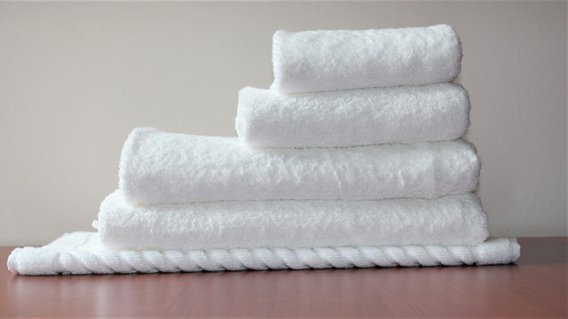 Білий махровий рушник для рук Рушник махровий для обличчя біле