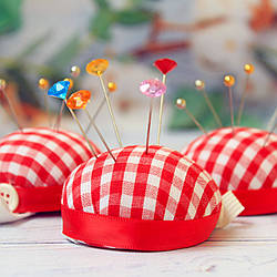 Подушка для голок на руку / колір червоно-білий / діаметр 5,5 см