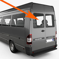 Заднее стекло левая распашонка в уплотнитель Mercedes Sprinter (1995-2006)