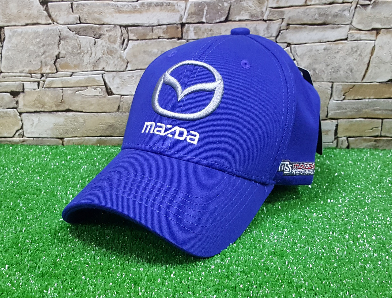 Бейсболка Mazda