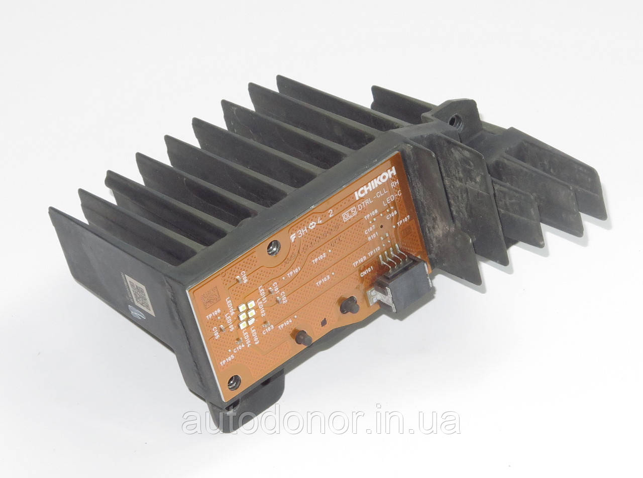 leel① Сайлентблок переднего рычага передний Renault Trafic II