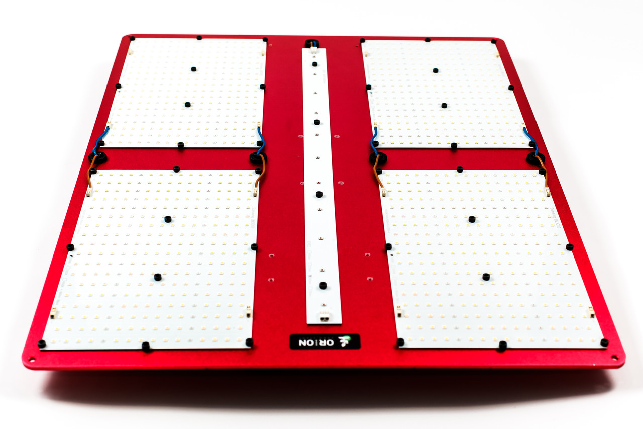 Фітолампа QUANTUM  BOARD V3 550