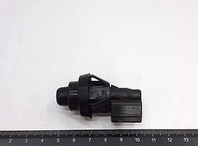 Кнопка відкривання дверей Логан 7700427640