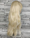 Перука блонд хвиляста довга блондинка з чубчиком 70см жіноча з термоволокна, фото 3