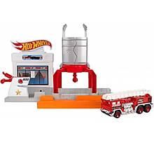 Хот вілс заправка Hot Wheels Blaze Blast Play Set DWL01