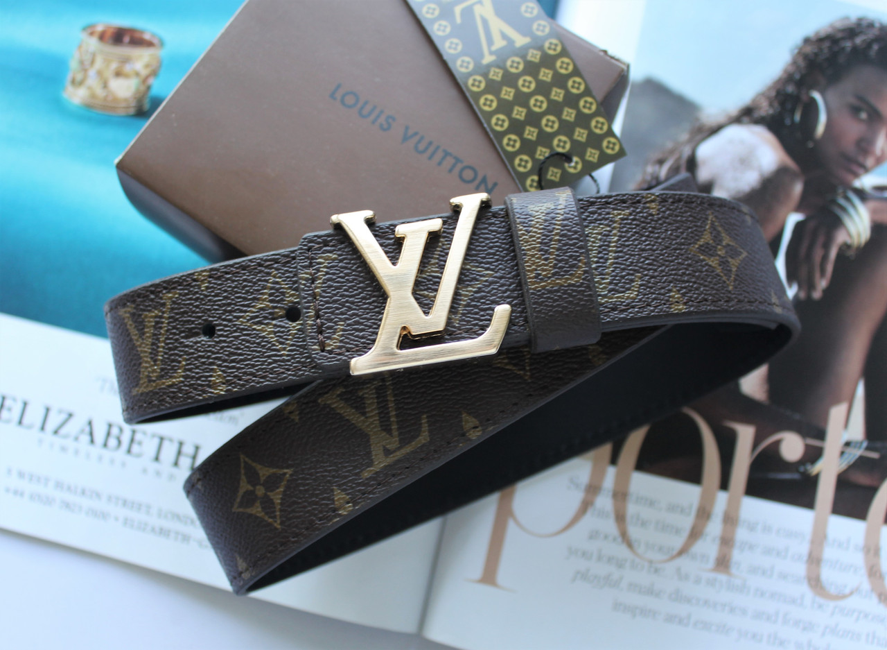 Жіночий шкіряний ремінь коричневий LV
