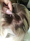 Натуральна перука на сітці з імітацією шкіри голови, мілювання русявий, фото 8