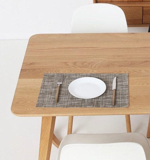 Стол из Экслклюзивной МДФ плиты шпонированой Дубом