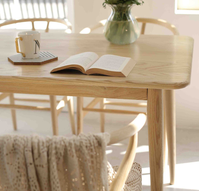 Эксклюзивный кухонный гарнитур из МДФ плиты шпонированой Ясенем в сучках