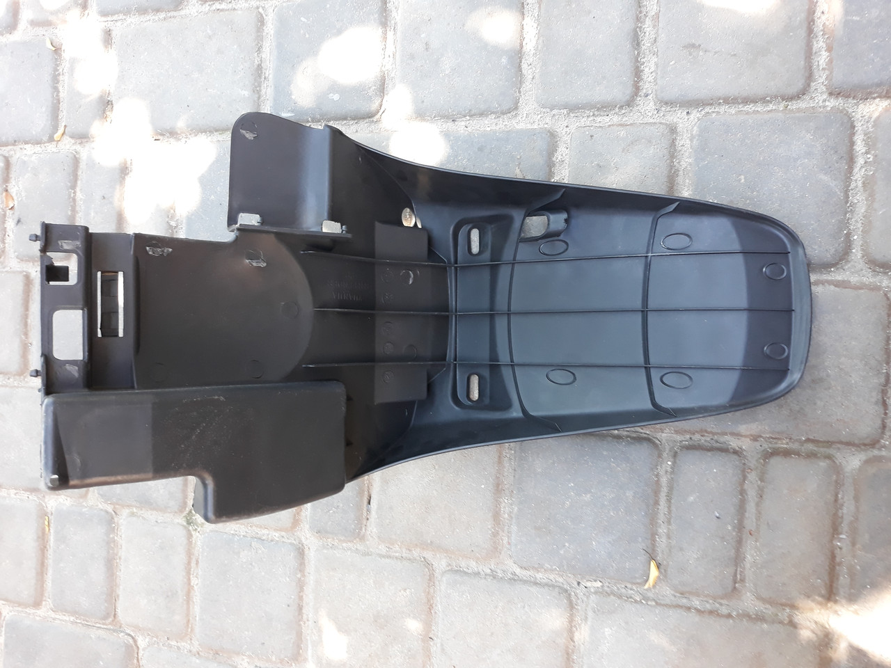 Крило зад Wind для GY6 100c