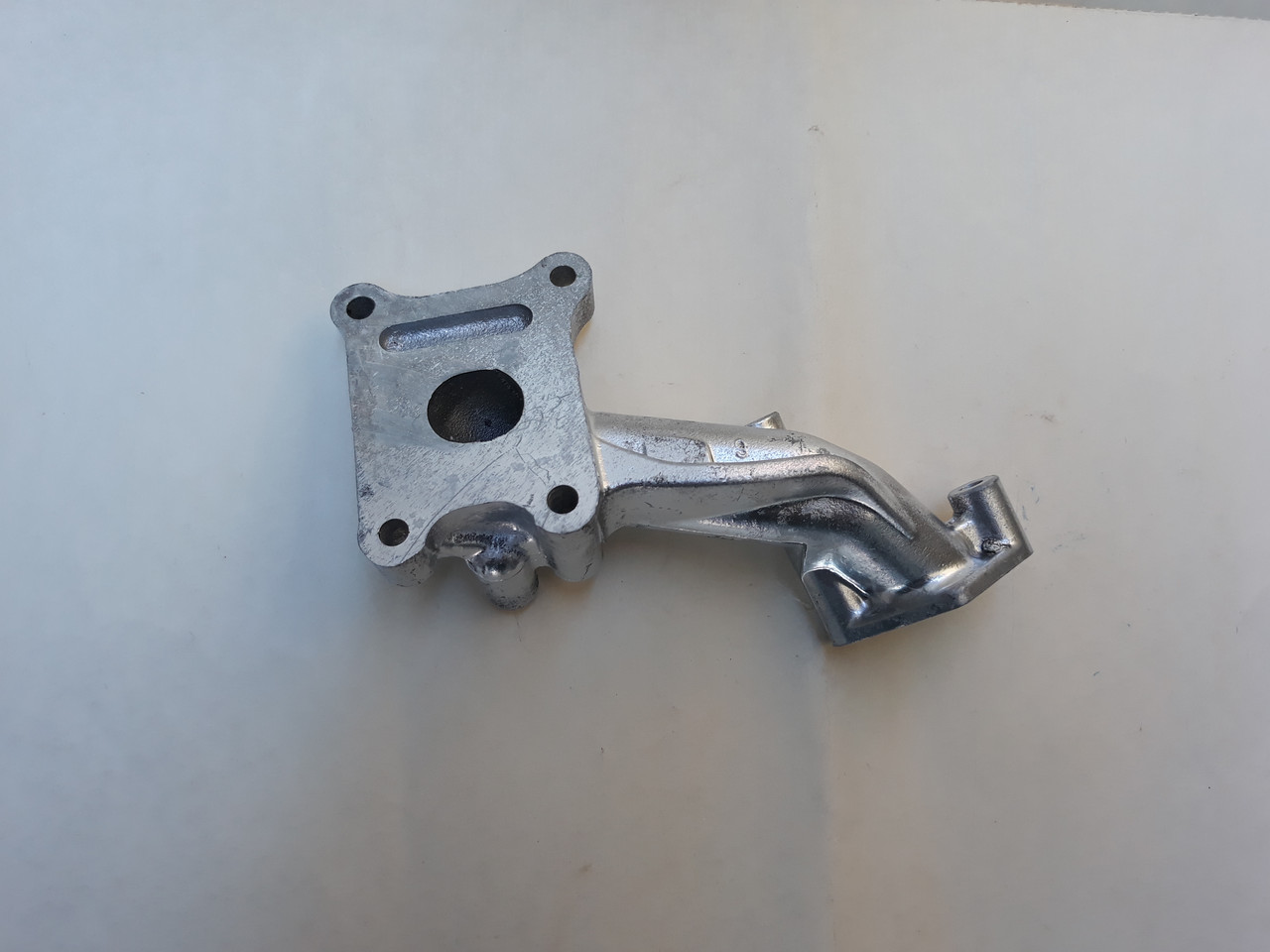 Впускний колектор на 4 кріплення на скутер Honda Dio AF 34,35 оригінал, фото 1