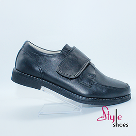 Туфлі на липучках для хлопчиків зі шкіри чорного кольору «Style Shoes»