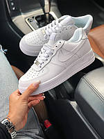 Женские кроссовки Nike Air Force 1 07 White One Обувь Найк Аир Форсы белые низкие кожаные