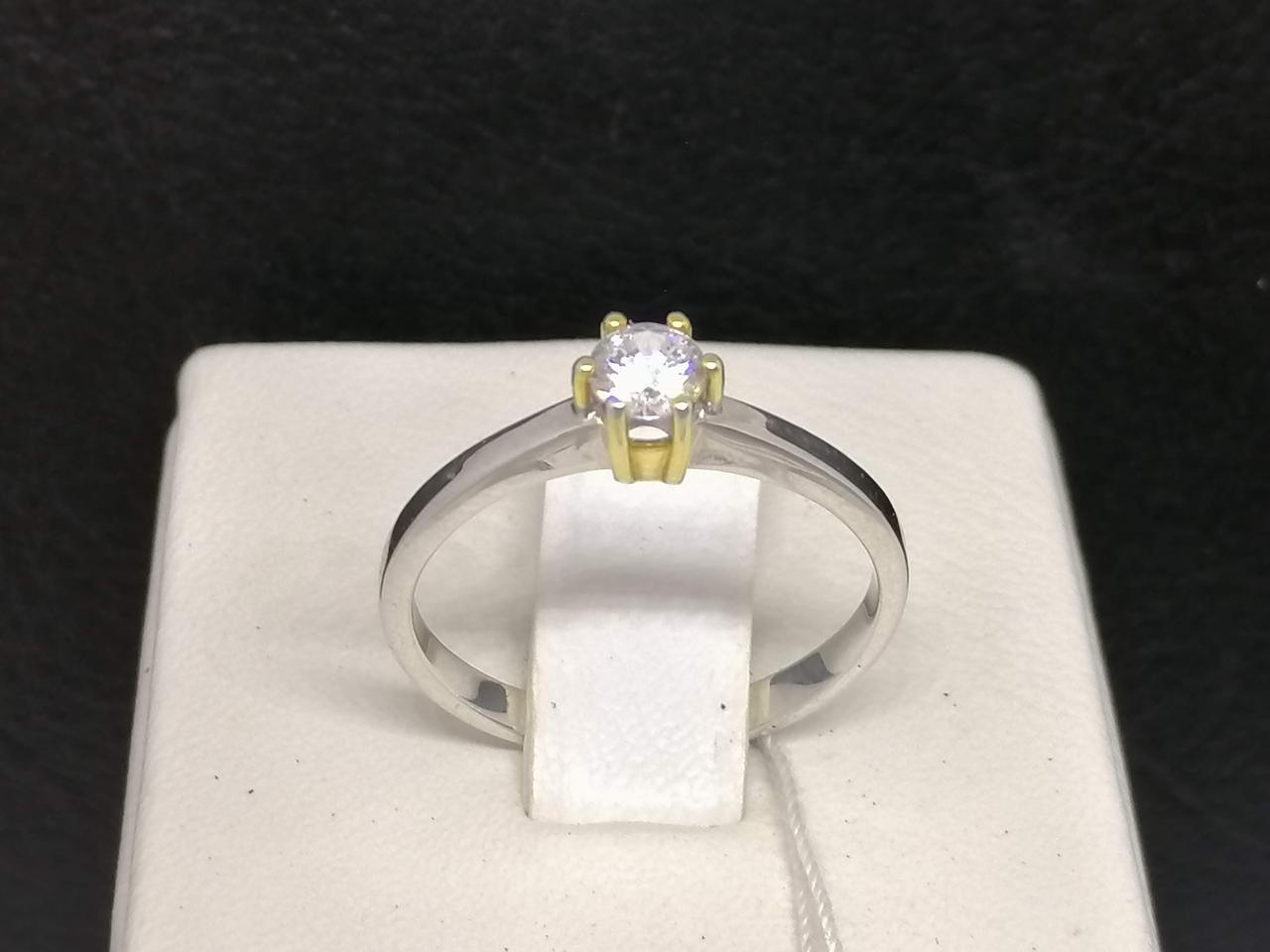 Золоте кільце з фіанітом.  140627БЖ 16,5