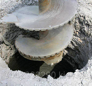 Послуги ямобура - Буріння отворів - ям у землі, фото 1