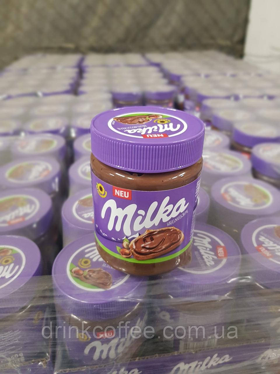 Шоколадна паста Milka Мілка клунела Hazelnuss Creme Німеччина 350g