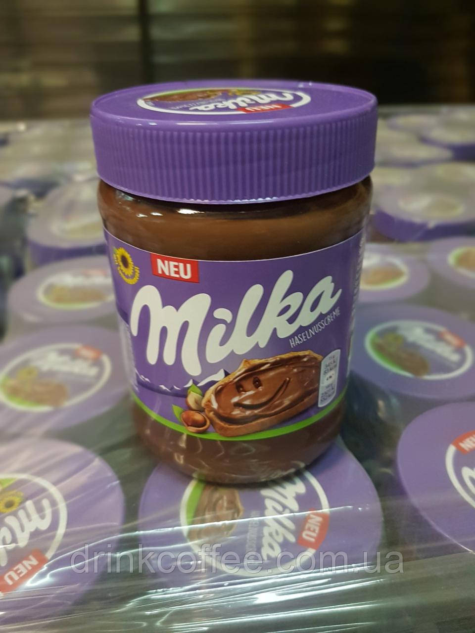 Шоколадна паста Milka Мілка клунела Hazelnuss Creme Німеччина 600g