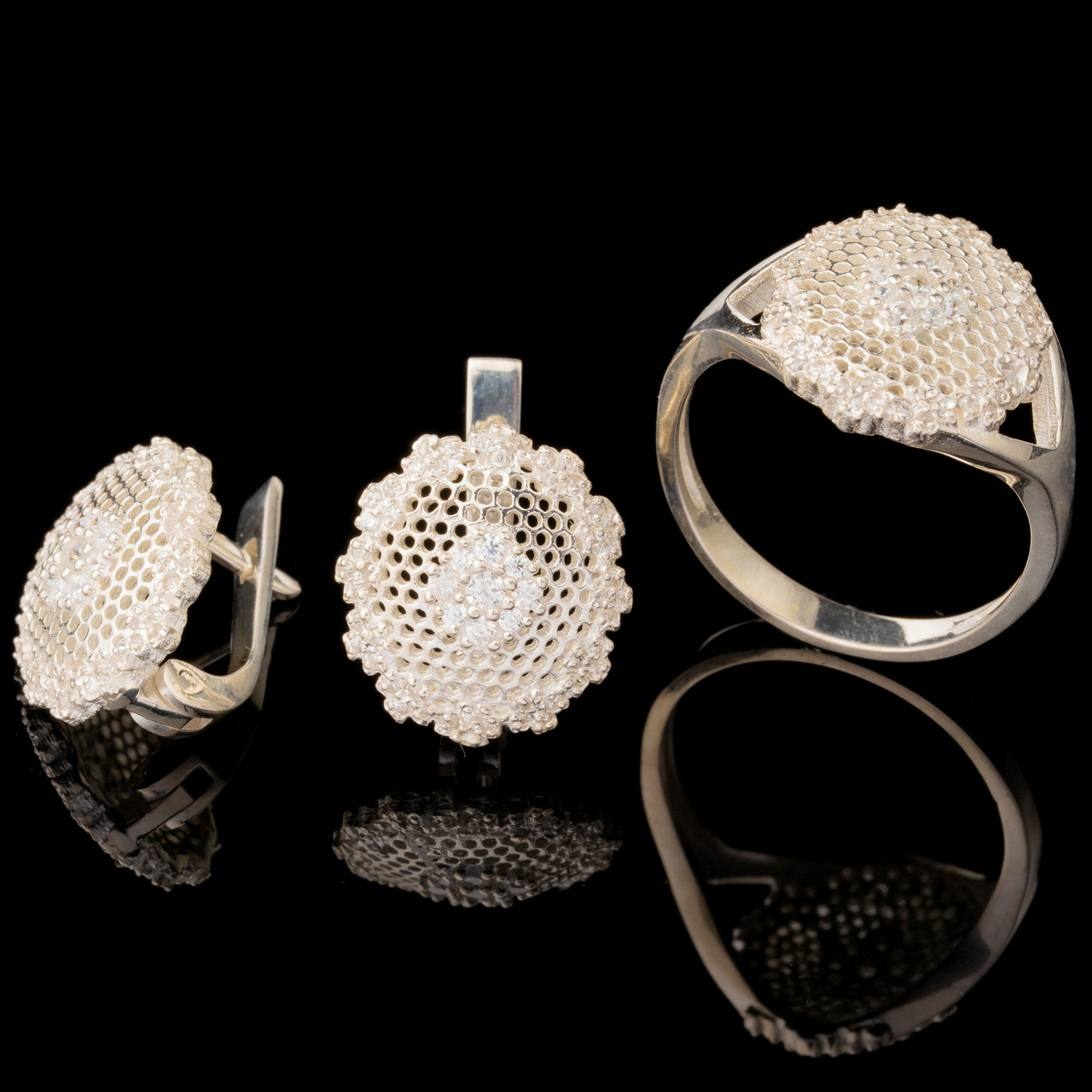 Серебряный набор 925 пробы с фианитами арт. 598г
