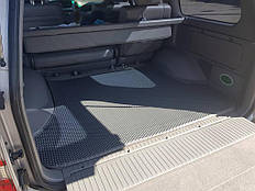 Наш EVA коврик в багажнике Toyota Land Cruiser 100 '98-07  2