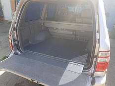 Наш EVA коврик в багажнике Toyota Land Cruiser 100 '98-07  5