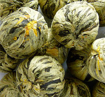 Китайський елітний чай Біла красуня 100 гр в'язаний жасмин і біла хризантема