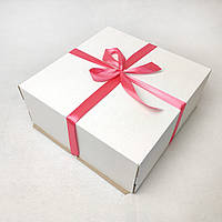Коробка для торта, пирога, пирожных и чизкейка Ретро белая 250*250*100
