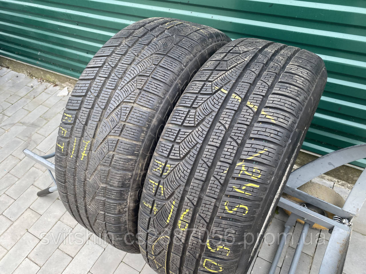 Шини зимові 245/50R18 100H Pirelli Sottozero RFT (7.5мм) 2шт