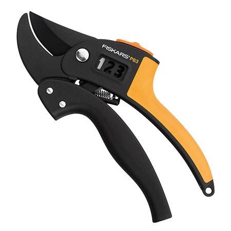 Контактний секатор з храповим механізмом PowerStepTM Fiskars P83 (111670/1000575)