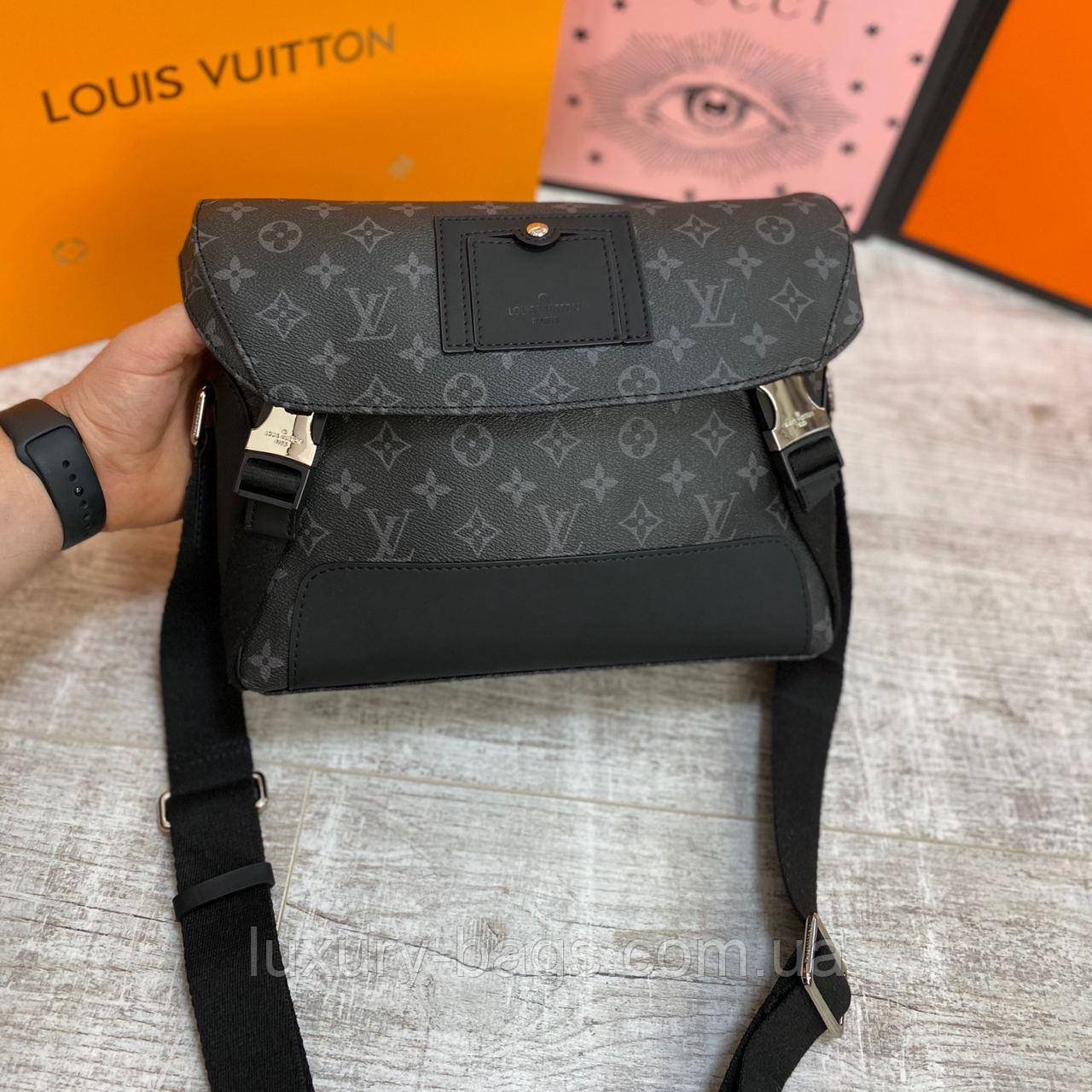 Чоловіча сумка месенджер Louis Vuitton Voyager