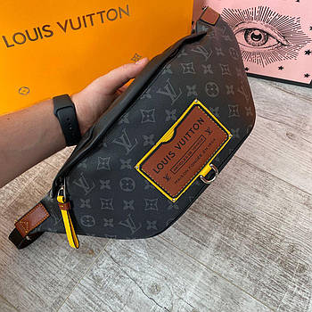 Бананка Louis Vuitton Discovery