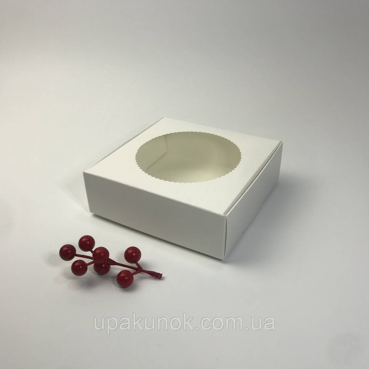 Коробка для зефіру, 150*150*50 мм, з вікном, біла