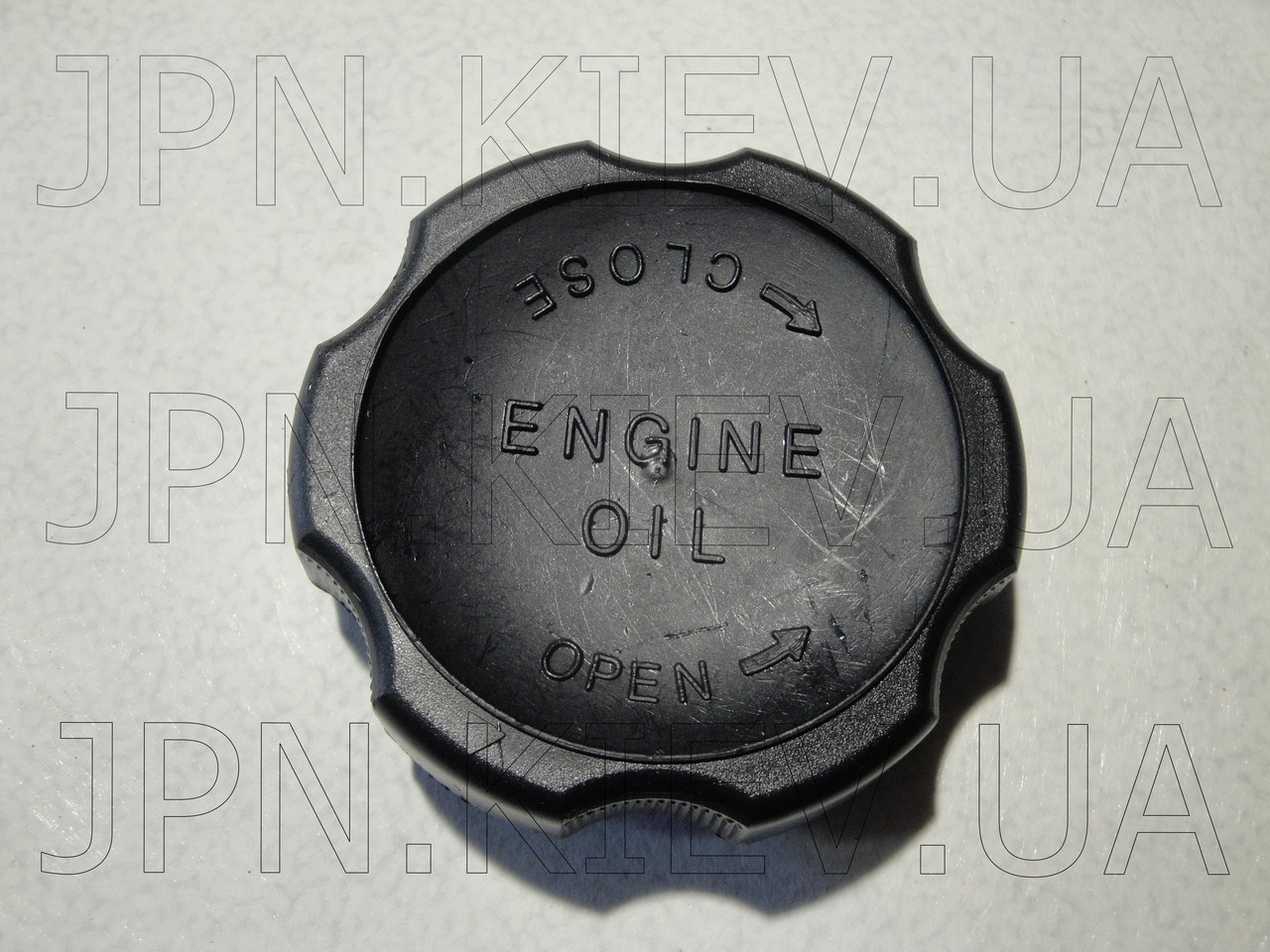 Кришка заливної горловини MITSUBISHI CANTER (MD008784/1250A015/MN143845/MD132260/ MD311885/MD317439/MD363392) MITSUBISHI 