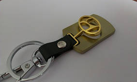 Брелок Hyundai позолочений