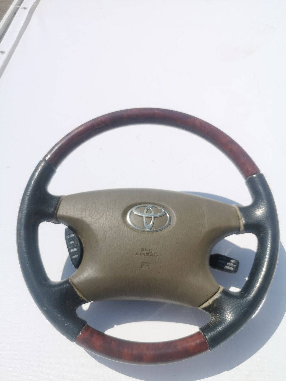 

Подушка Toyota Camry 30