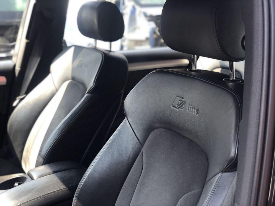 Салон Сидіння Audi Q7