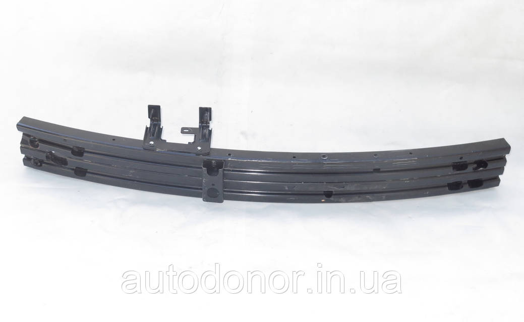 Усилитель переднего бампера Nissan Leaf ZE1 (18-) 62032