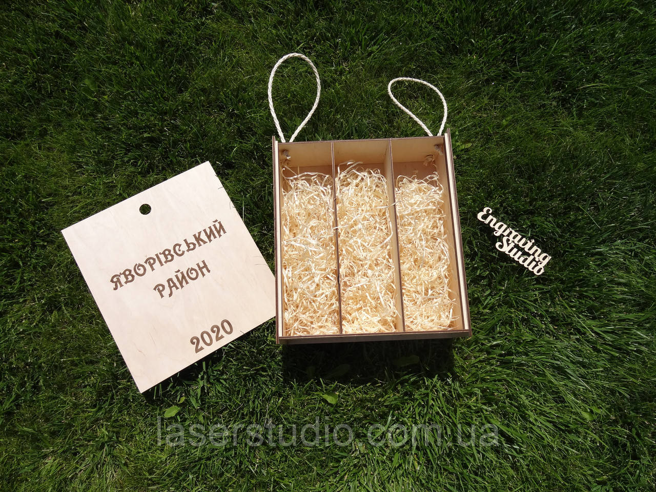 Подарункова коробка на 3 пляшки Подарункова коробка для 3 пляшки Індивідуальне оформлення подарунків!, фото 1