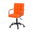 Крісло Augusto Arm Office з підлокітниками, помаранчевий екокожа на чорній хрестовині c колесами, фото 2