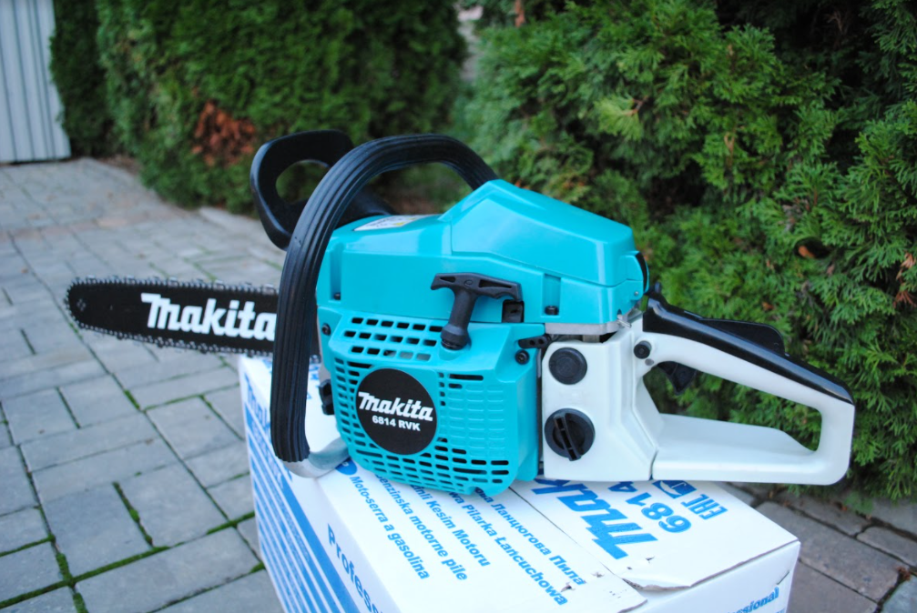 Бензопила MAKITA 6814 RVK. Бензопилка Макіта 6814