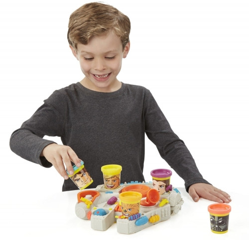Пластилін Play-Doh (Плей до) Ігровий набір "Тисячерічний Сокол"