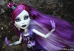 Спектра Нічне життя Ghouls Night Out Doll Spectra